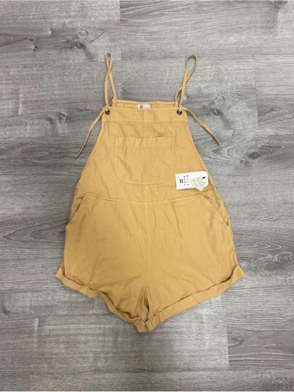NWT Billabong dungarees